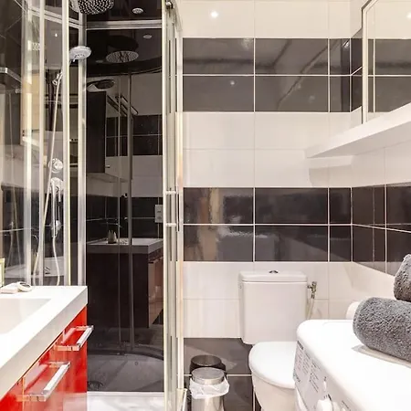 Suquet Center - 100m From & 10min Palace Apartment